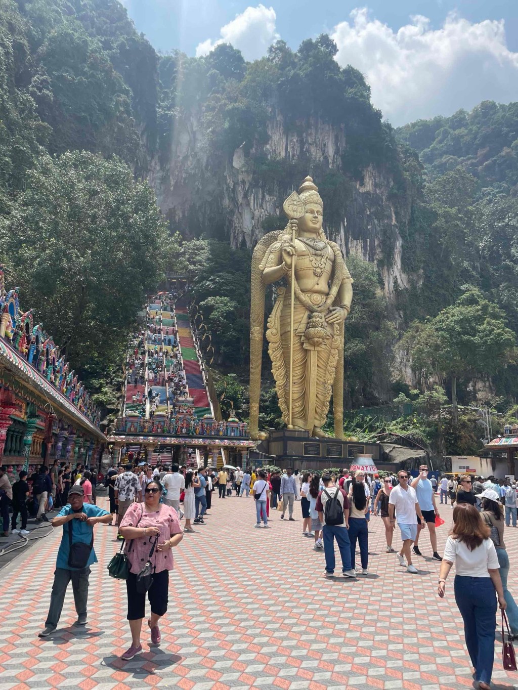 🌴 Von Wolkenkratzern zu Kokosnüssen – Roadtrip von Kuala Lumpur nach&nbsp;Ipoh